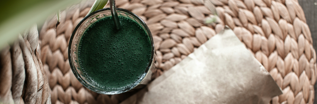 koktajl ze spiruliną przepis